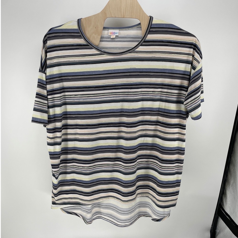 LuLaRoe Irma Style Tunic 3XL Multi-Color EUC Short Sleeve Tshirt
